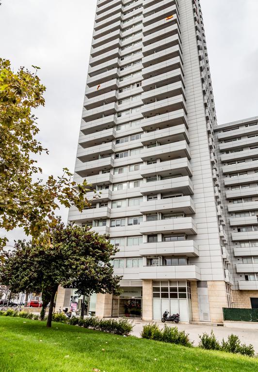 Travel Habitat Torre Francia Apartment Valencia Exterior photo